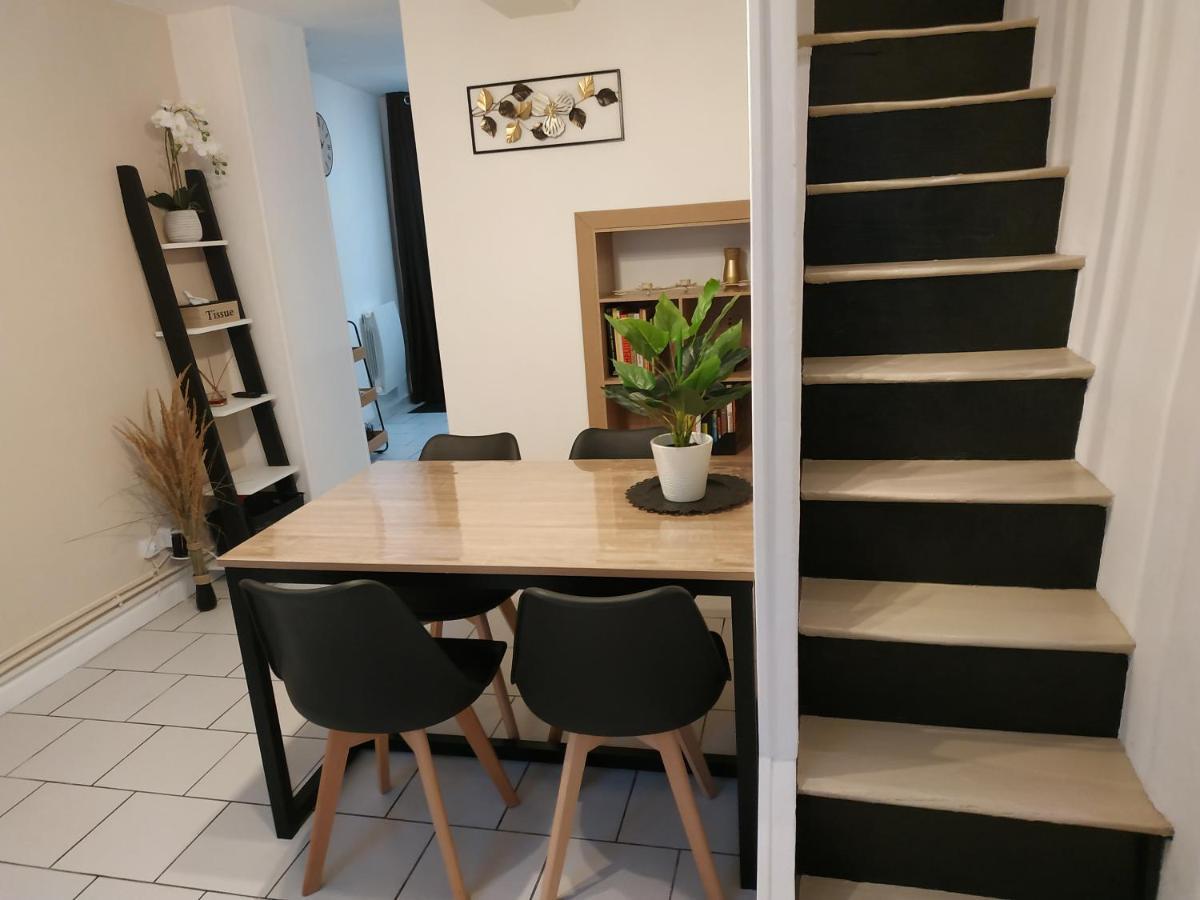 Вилла La Lillebonnaise Meuble Au Coeur De Lillebonne Экстерьер фото